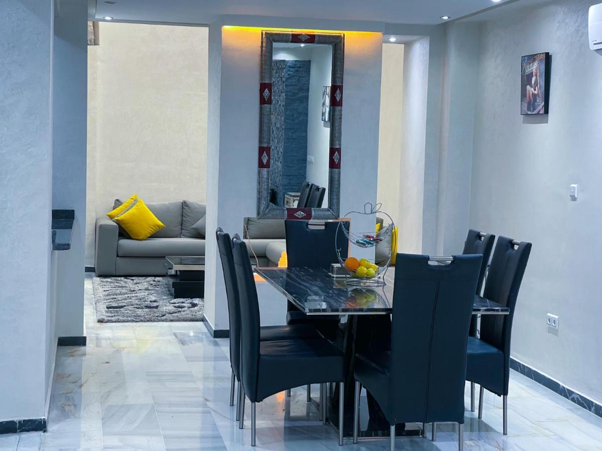 מרקש Appartement En Duplex Avec 3 Chambres Haut Standing Gueliz Marrakech מראה חיצוני תמונה