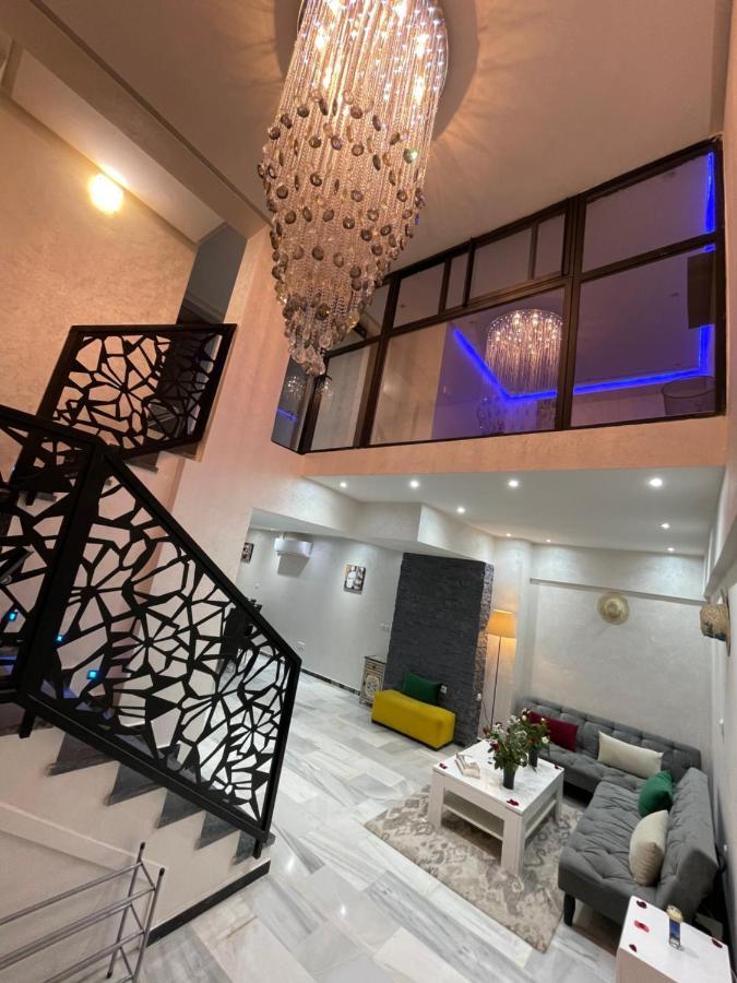 מרקש Appartement En Duplex Avec 3 Chambres Haut Standing Gueliz Marrakech מראה חיצוני תמונה