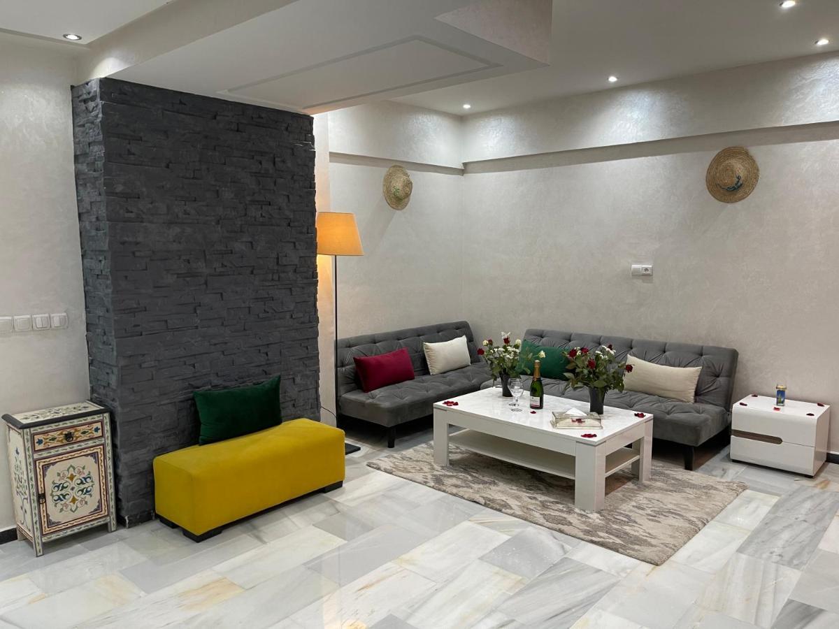 מרקש Appartement En Duplex Avec 3 Chambres Haut Standing Gueliz Marrakech מראה חיצוני תמונה