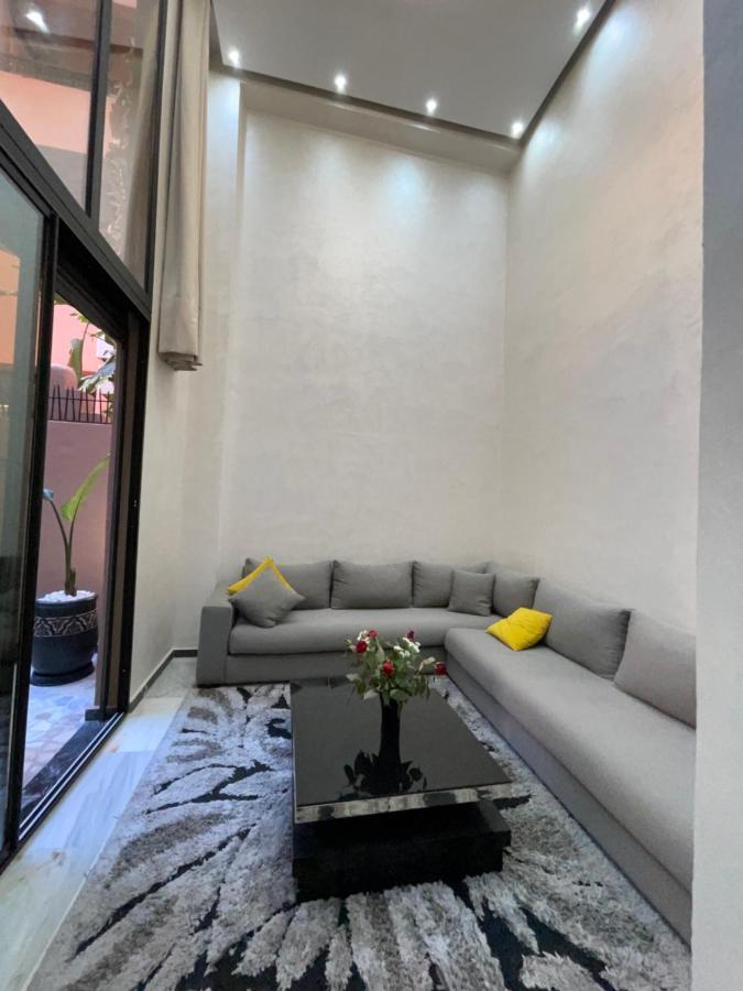 מרקש Appartement En Duplex Avec 3 Chambres Haut Standing Gueliz Marrakech מראה חיצוני תמונה