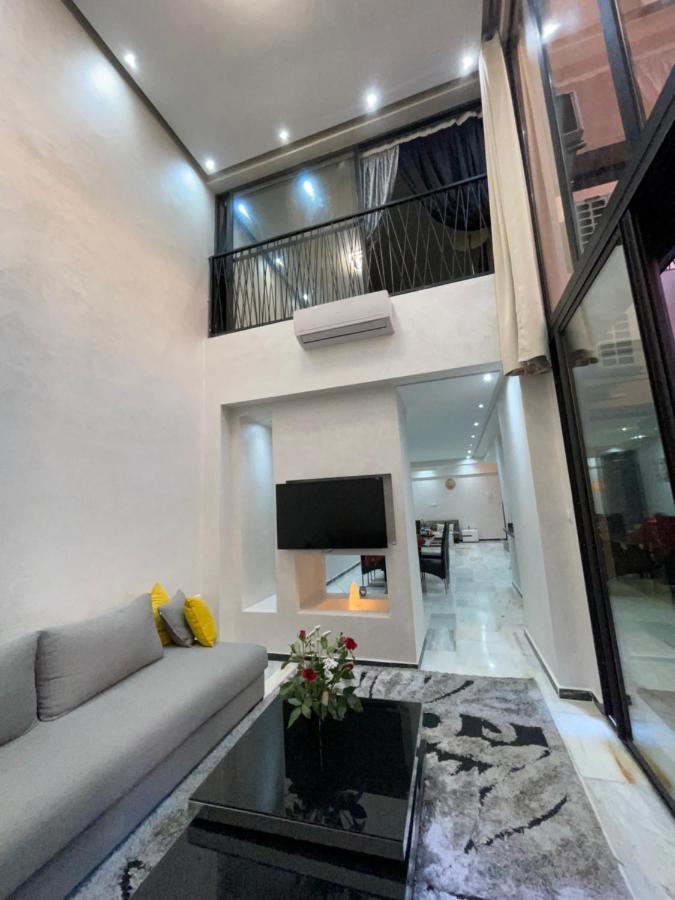 מרקש Appartement En Duplex Avec 3 Chambres Haut Standing Gueliz Marrakech מראה חיצוני תמונה