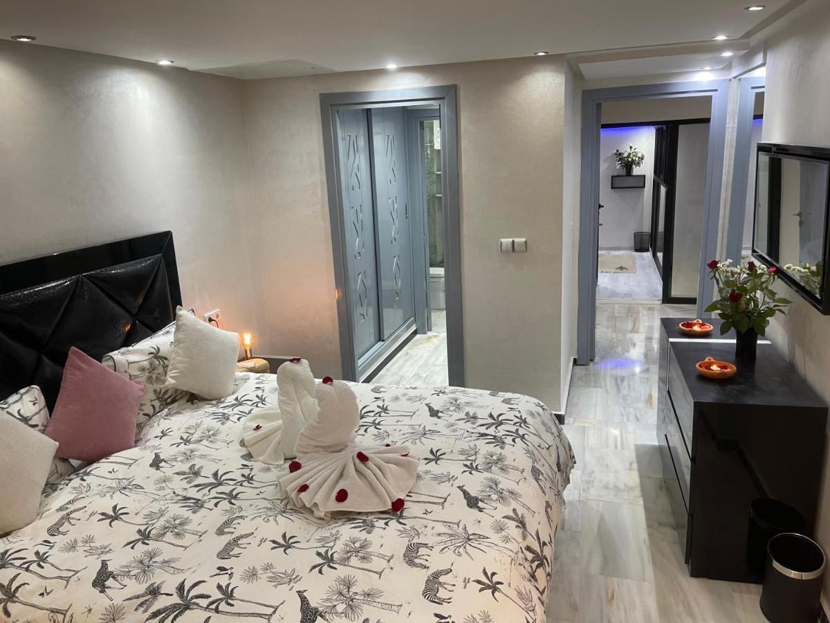 מרקש Appartement En Duplex Avec 3 Chambres Haut Standing Gueliz Marrakech מראה חיצוני תמונה