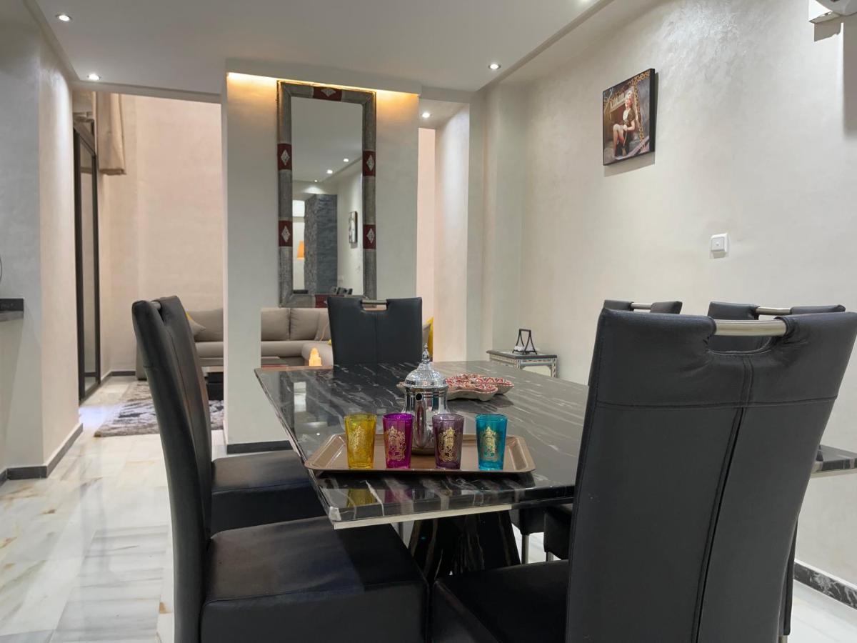 מרקש Appartement En Duplex Avec 3 Chambres Haut Standing Gueliz Marrakech מראה חיצוני תמונה