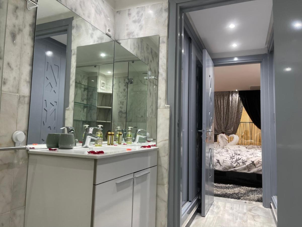 מרקש Appartement En Duplex Avec 3 Chambres Haut Standing Gueliz Marrakech מראה חיצוני תמונה