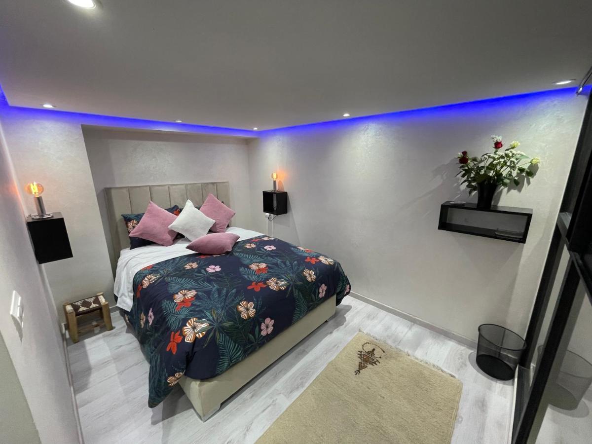 מרקש Appartement En Duplex Avec 3 Chambres Haut Standing Gueliz Marrakech מראה חיצוני תמונה